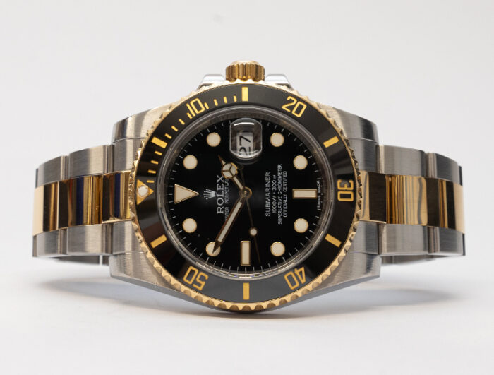 Rolex SUBMARINER DATE REF 116613LN (2010) BOX AND PAPERS