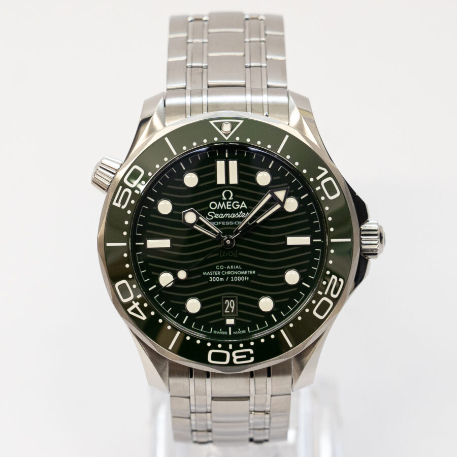 Omega SEAMASTER DIVER 300 REF 210.30.42.20.10.001 (2023) BOX AND PAPERS