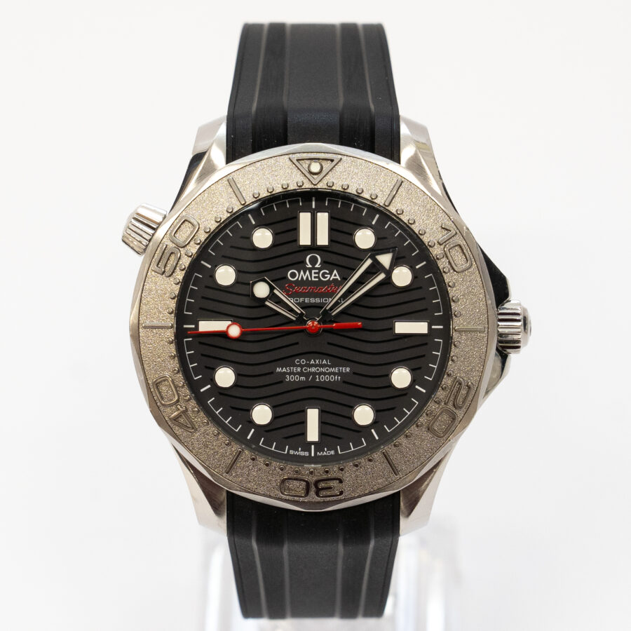 Omega SEAMASTER DIVER 300 NEKTON REF 210.32.42.20.01.002 (2020) BOX AND PAPERS