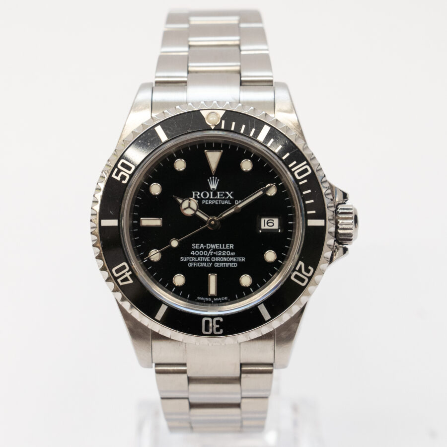 Rolex SEA-DWELLER REF 16600 (2004) BOX AND PAPERS