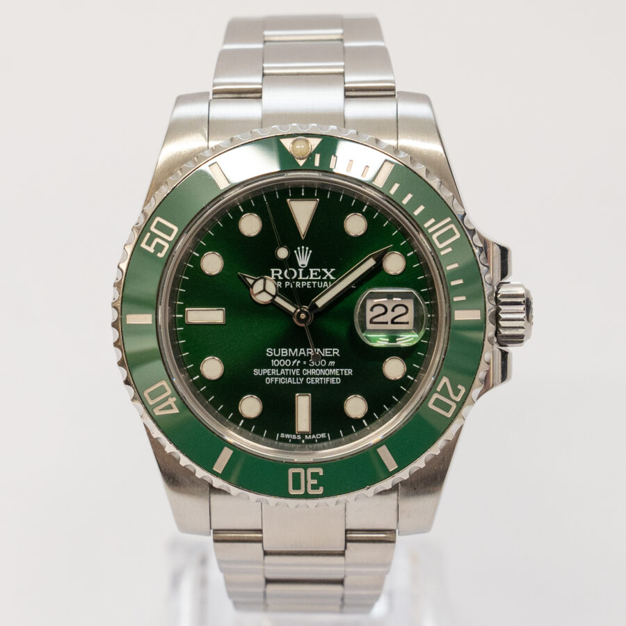 Rolex SUBMARINER DATE REF 116610LV (2014) BOX AND PAPERS
