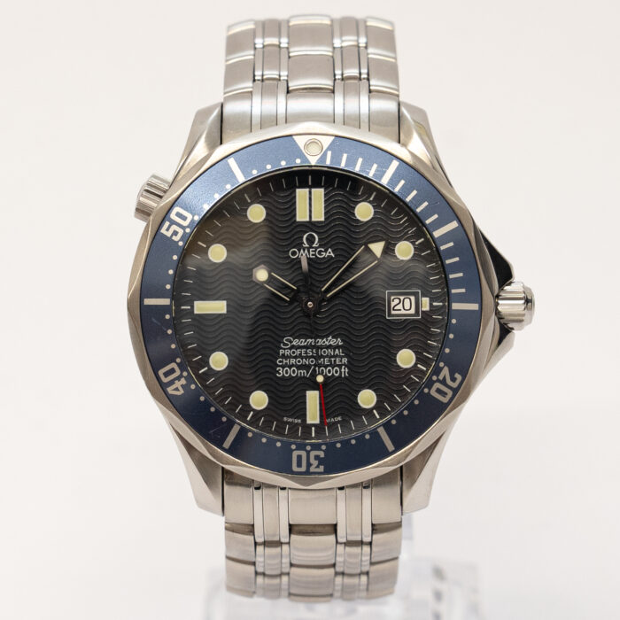 Omega SEAMASTER DIVER 300 "JAMES BOND" REF 25318000 (2006) BOX AND PAPERS